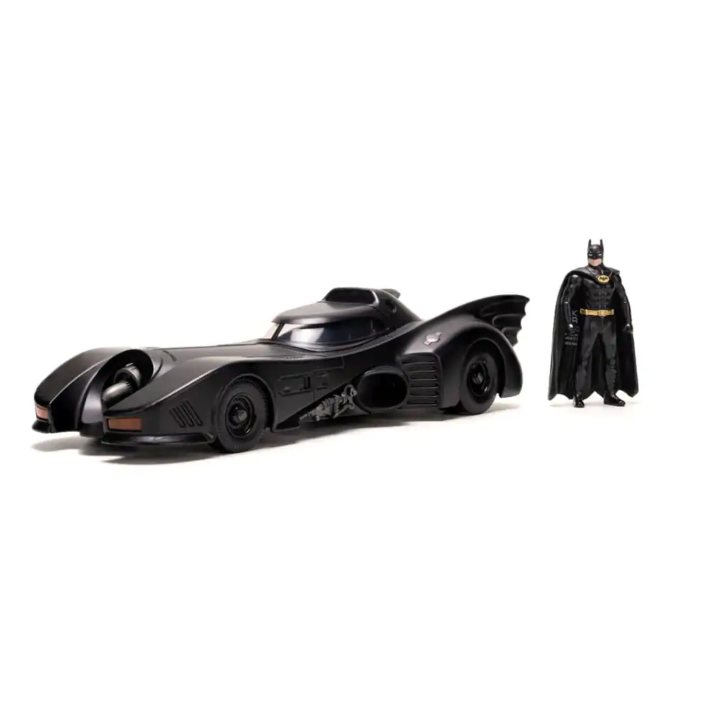 Batman Diecast Model 1/24 1989 Batmobile with figure &amp; shield product photo