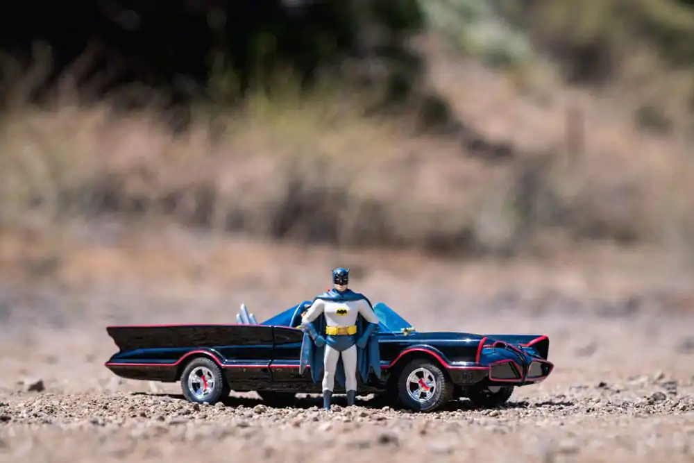 Batman Diecast Model 1/24 Pack of 5 Classic TV Series Batman, Robin, Joker, Penguin &amp; Batmobile product photo