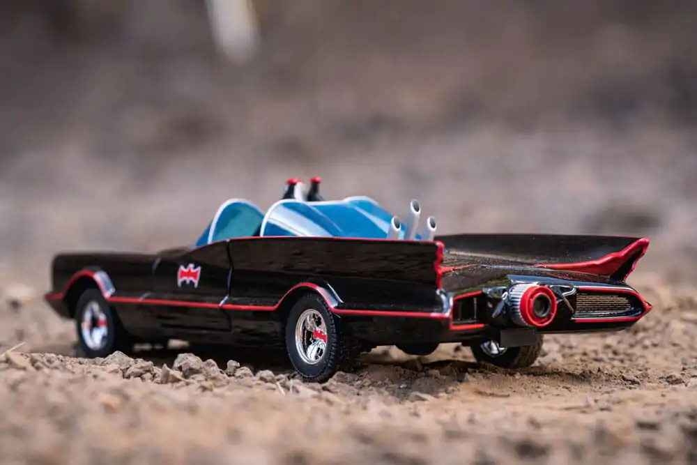 Batman Diecast Model 1/24 Pack of 5 Classic TV Series Batman, Robin, Joker, Penguin &amp; Batmobile product photo