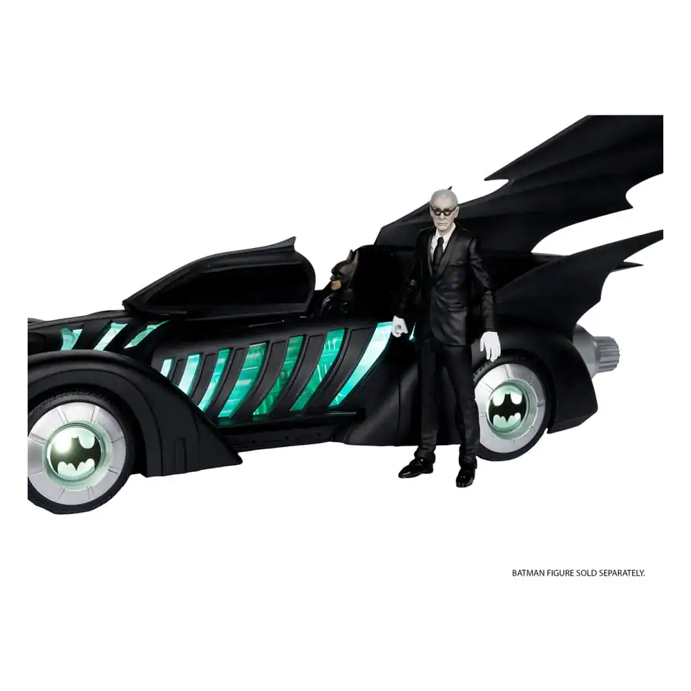Batman Forever DC Multiverse Action Figure with Vehicle Alfred Pennyworth &amp; Batmobile (Gold Label) 79 cm product photo