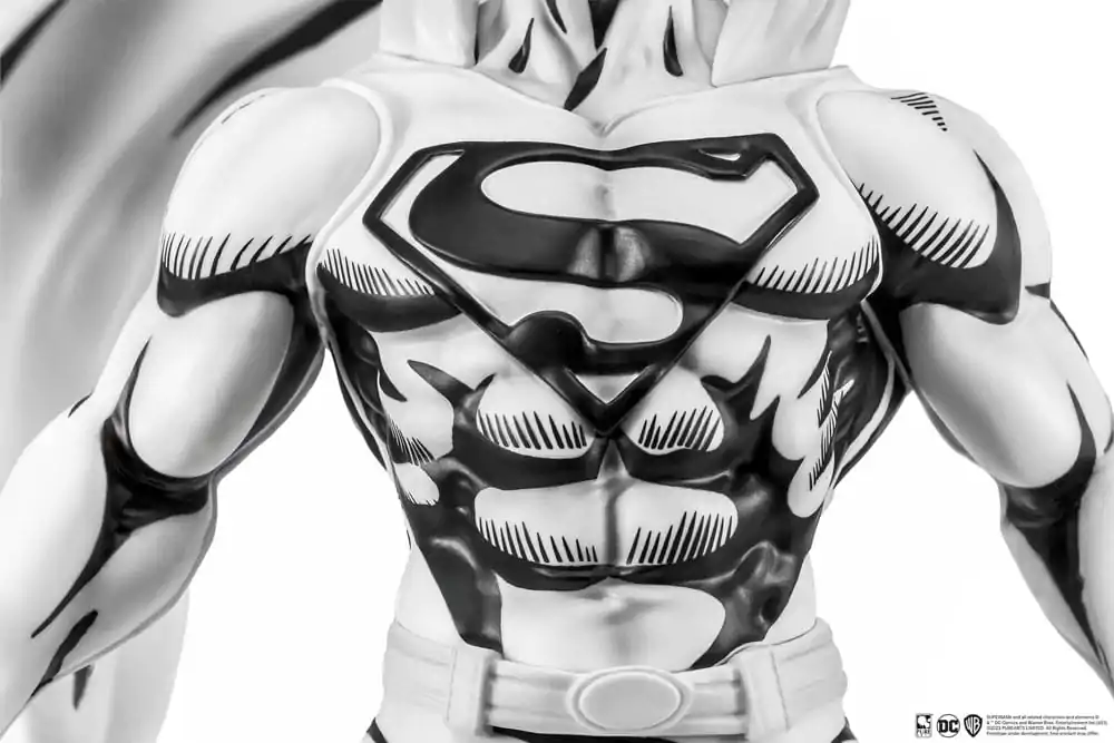 Batman PX PVC Statue 1/8 SDCC 2024 Superman Black & White Version 30 cm termékfotó