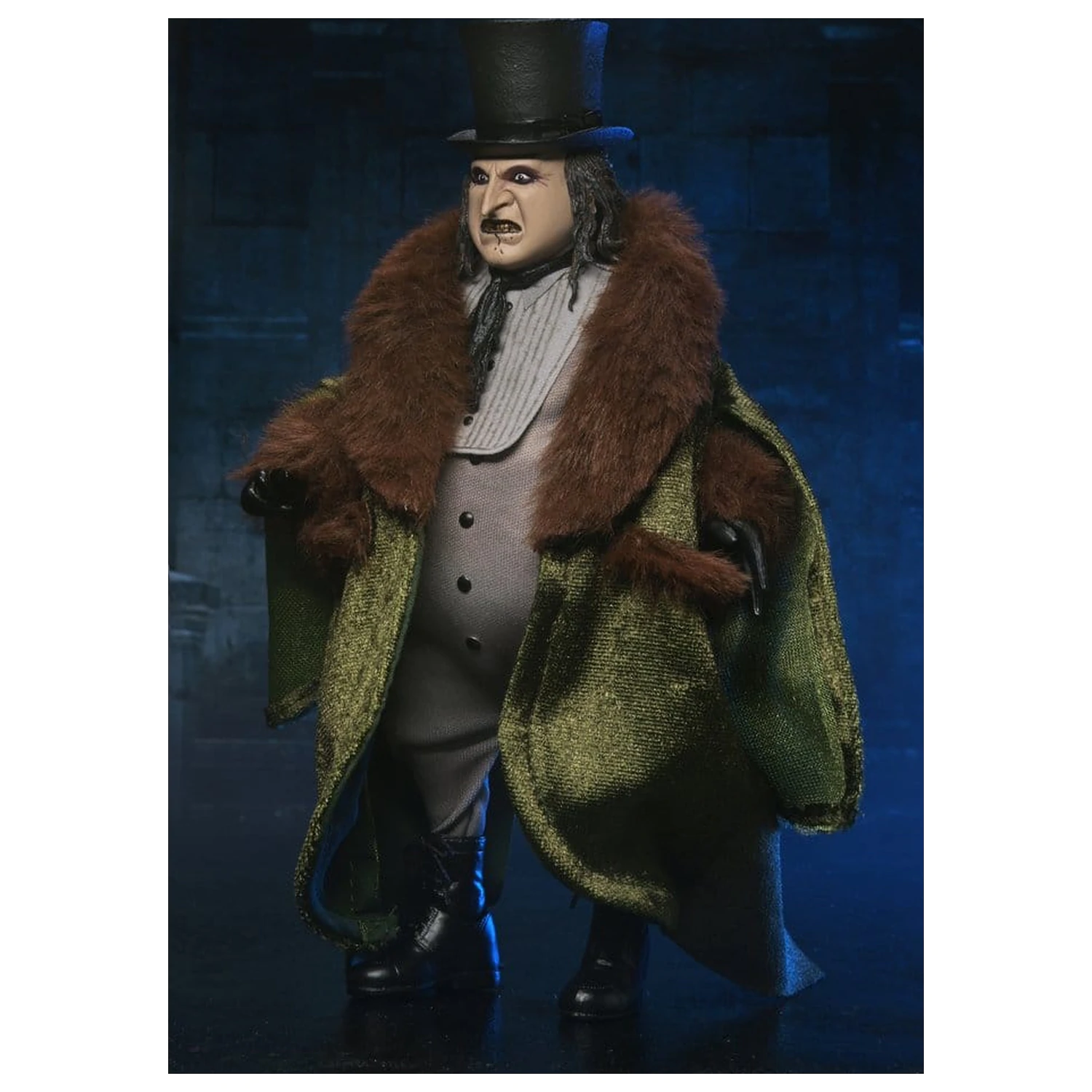 Batman Returns (1992) Clothed Action Figure The Penguin 20 cm        product photo
