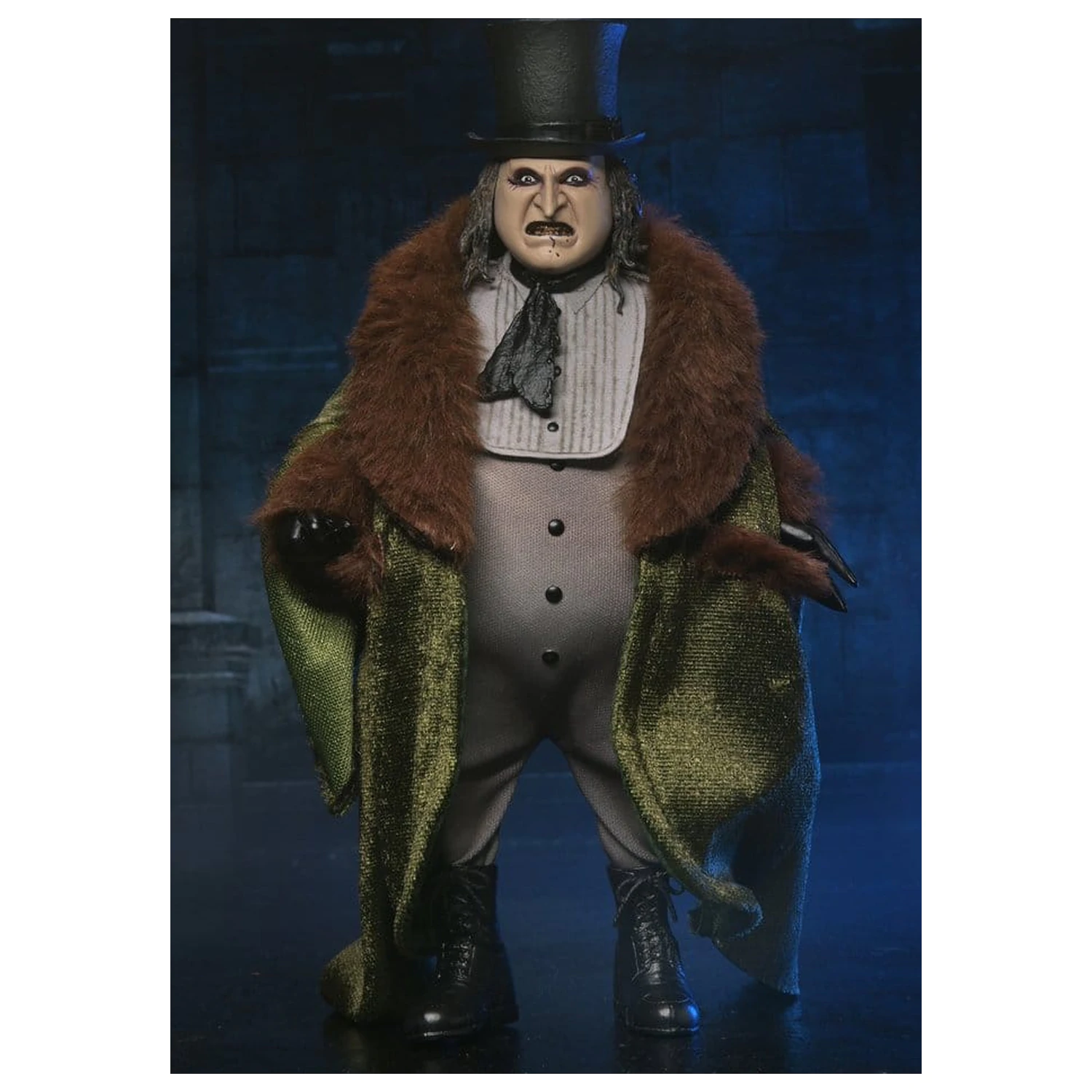 Batman Returns (1992) Clothed Action Figure The Penguin 20 cm        product photo