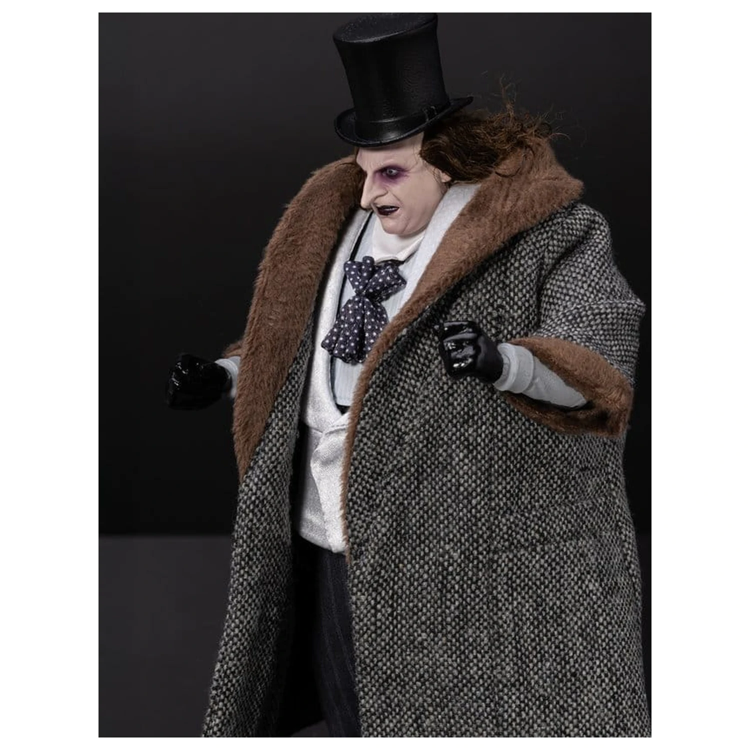 Batman Returns Action Figure The Penguin SP 17 cm product photo