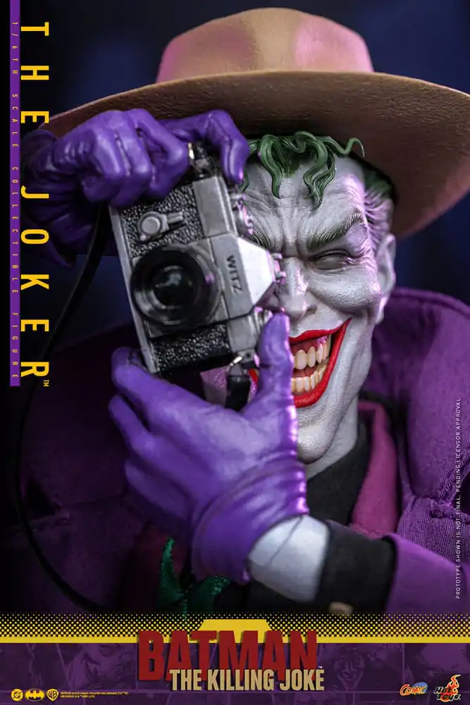Batman: The Killing Joke Action Figure 1/6 The Joker 31 cm product photo