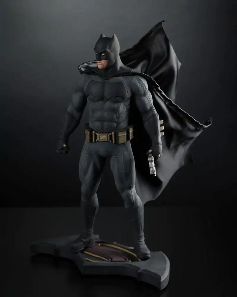 Batman v Superman: Dawn of Justice Statue 1/6 Batman 32 cm termékfotó