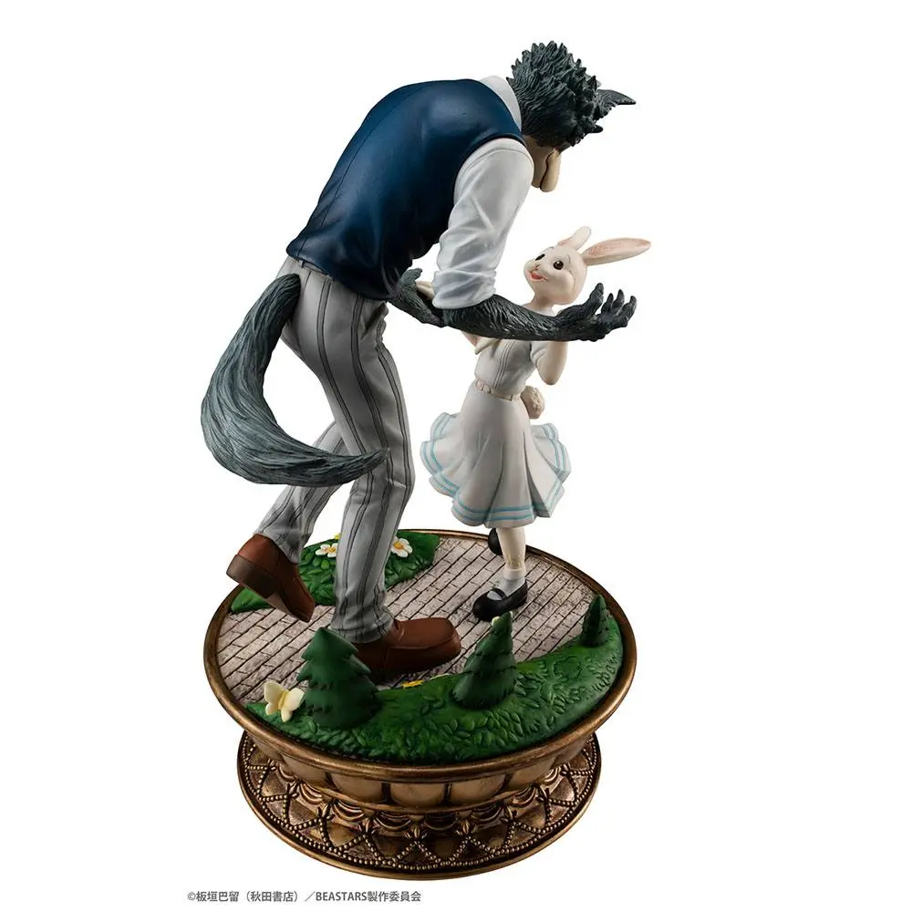 Beastars PVC Statue Legoshi &amp; Haru Shall We Dance 23 cm product photo