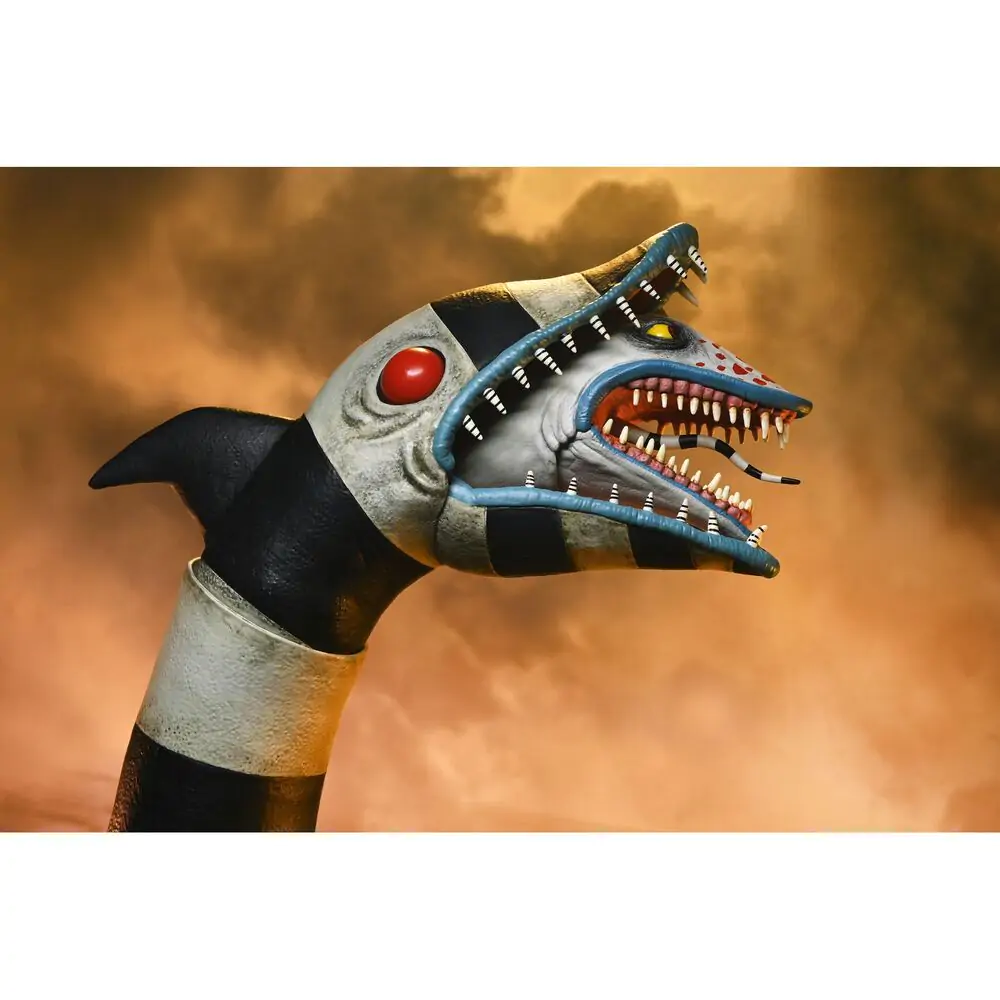 Beetlejuice 2 Matador Beetlejuice & Sandworm Ultimate figures product photo