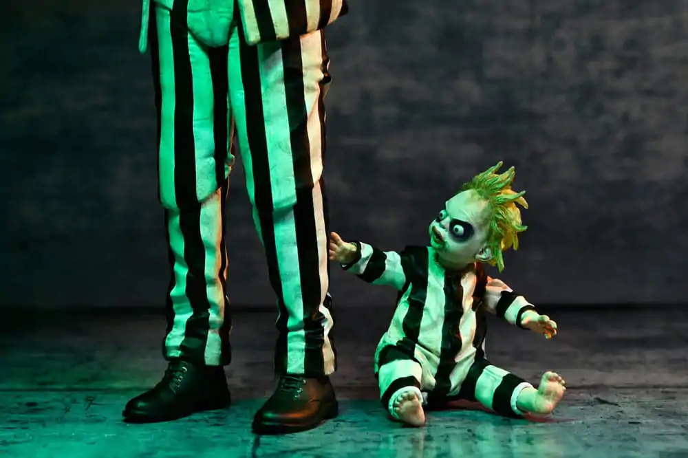 Beetlejuice Beetlejuice Action Figure 7 Scale Ultimate Striped Suit Beetlejuice 18 cm product photo