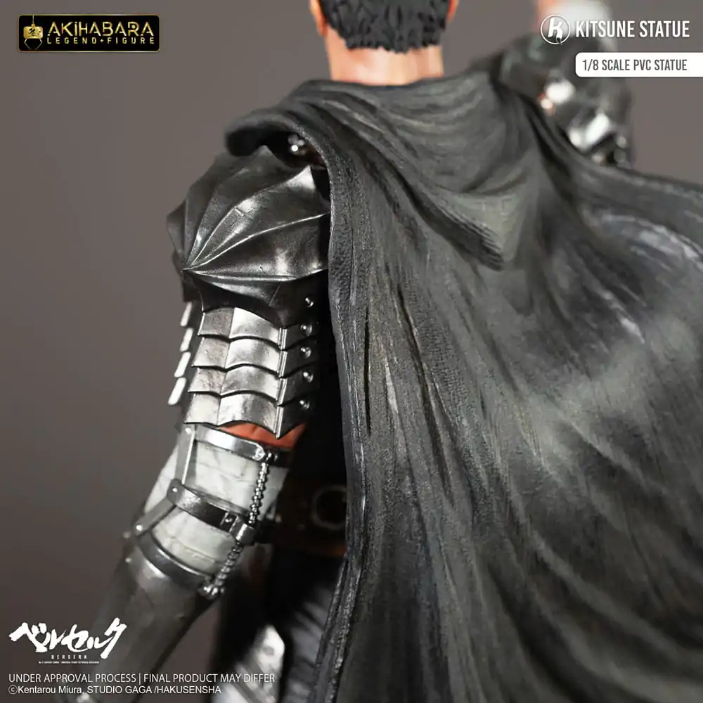 Berserk Akihabara Legend Figure PVC Statue 1/8 Guts 30 cm product photo