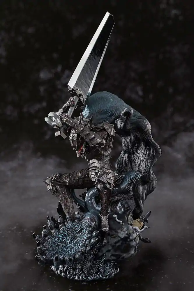Berserk Figuarts ZERO Metallic Touch PVC Statue Guts Berserker Armor 35 cm product photo