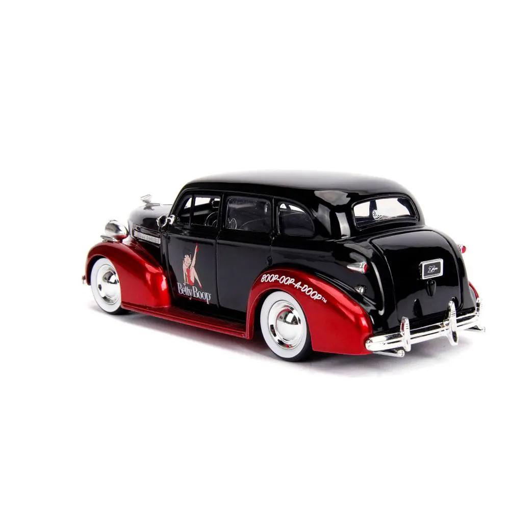 Betty Boop Hollywood Rides Diecast Model 1/24 1939 Chevy Master Deluxe with Figure product photo