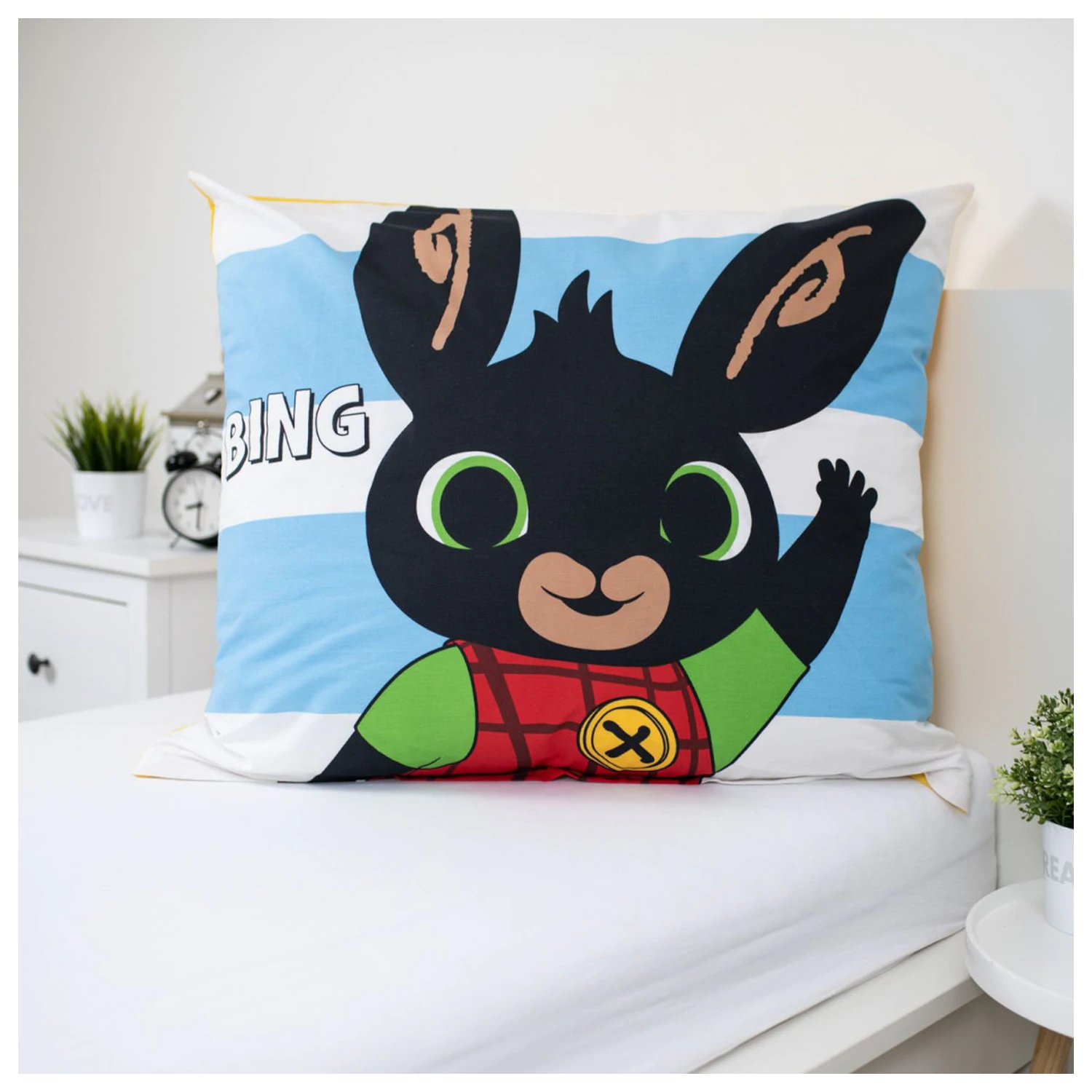 Bing Sula Duvet Cover product photo