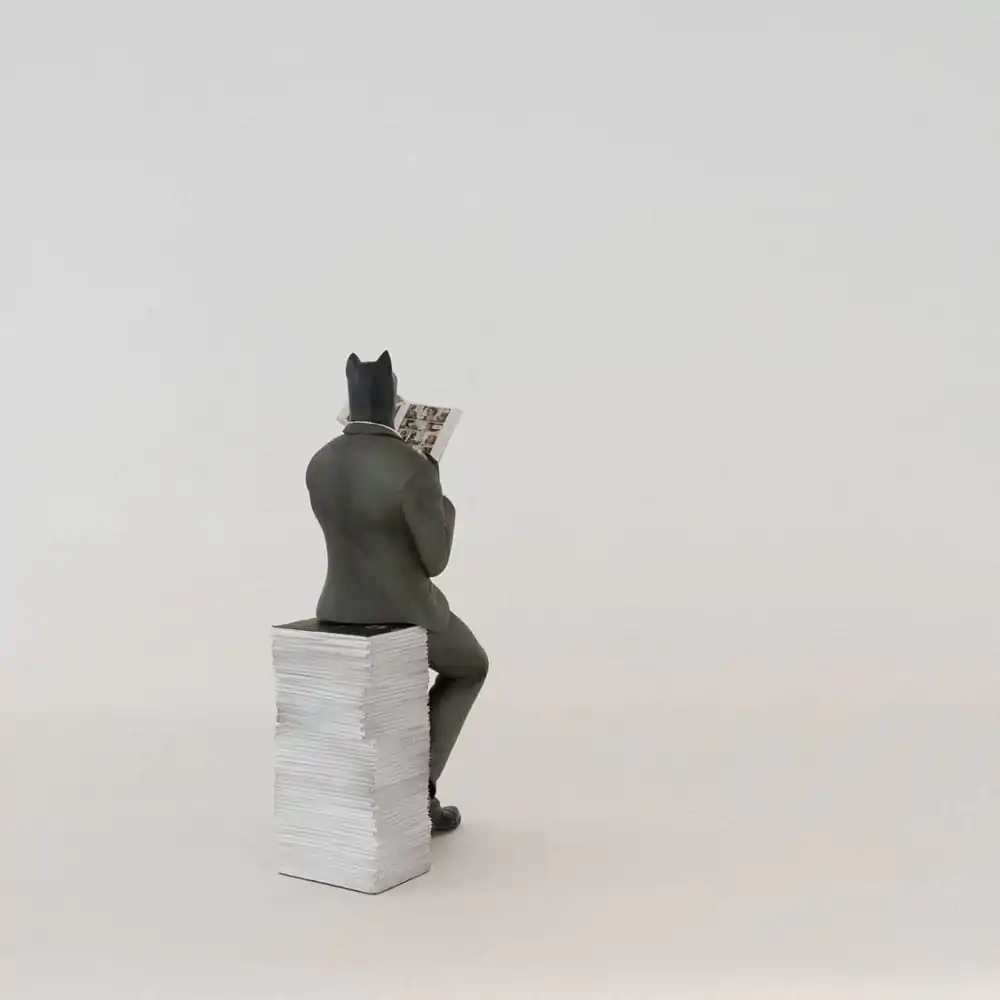 Blacksad: Blacksad on a Pile of Comics Figure product photo