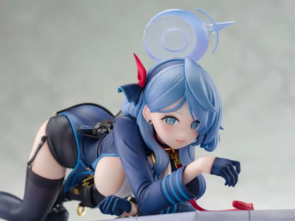Blue Archive PVC Statue 1/7 Ako Memorial Lobby Ver. 23 cm product photo