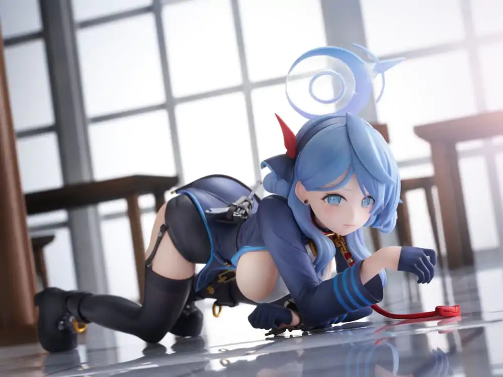 Blue Archive PVC Statue 1/7 Ako Memorial Lobby Ver. 23 cm product photo