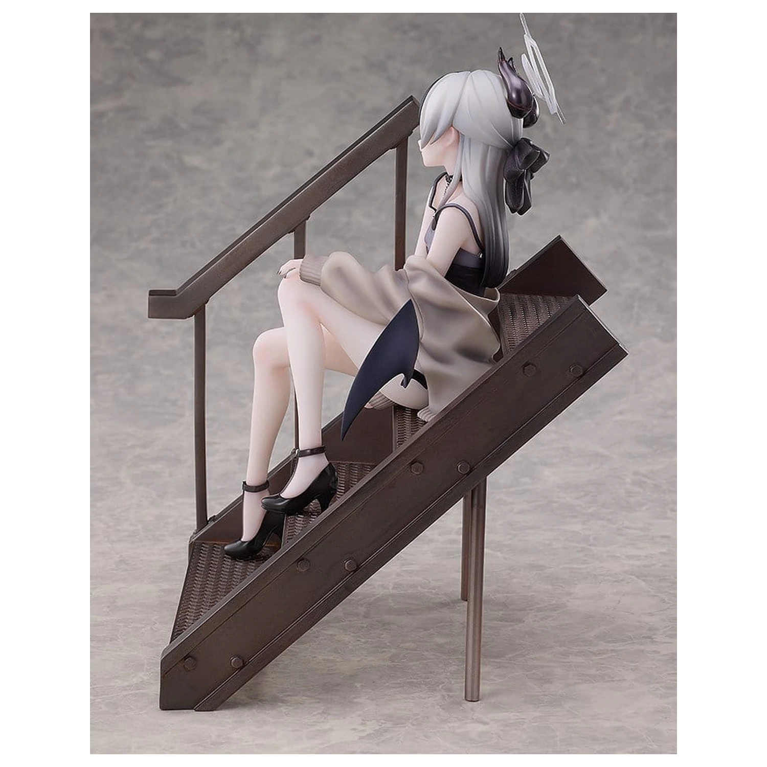 Blue Archive PVC Statue 1/7 Kayoko (Dress): Memorial Lobby Ver. 22 cm     product photo