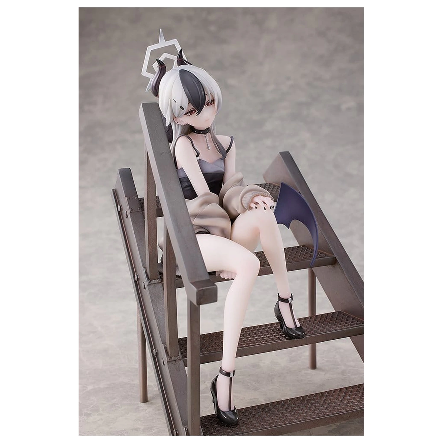Blue Archive PVC Statue 1/7 Kayoko (Dress): Memorial Lobby Ver. 22 cm     product photo
