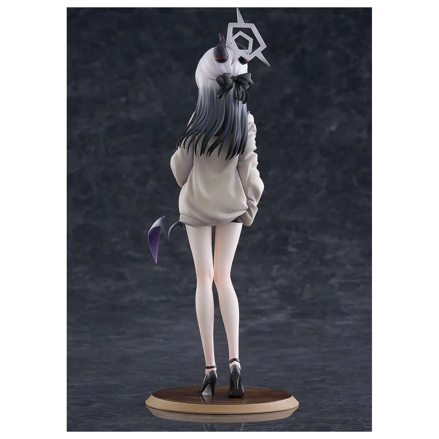 Blue Archive PVC Figure 1/7 Kayoko (Dress) 23 cm product photo