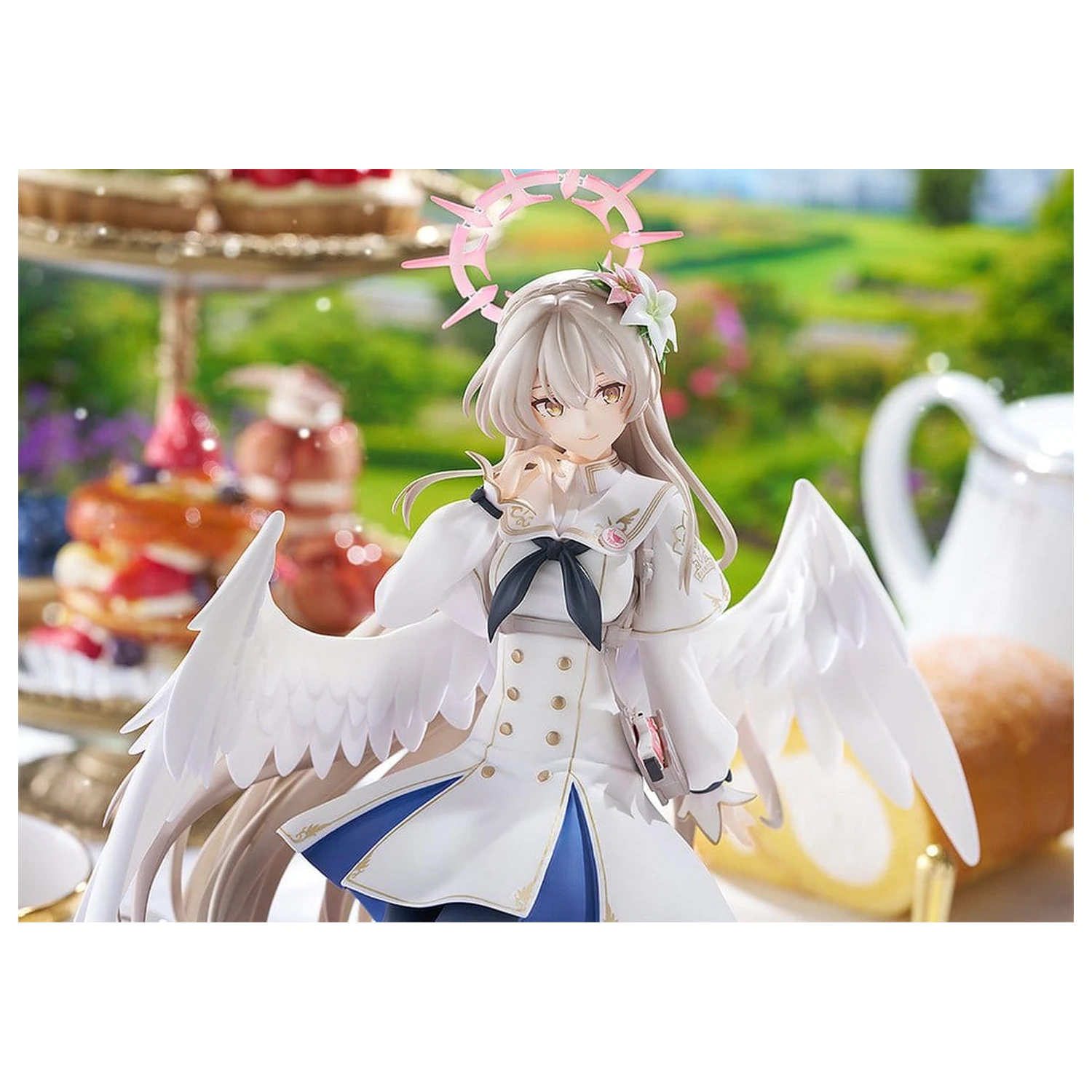 Blue Archive PVC Figure 1/7 Nagisa: Radiance in Bloom 26 cm product photo