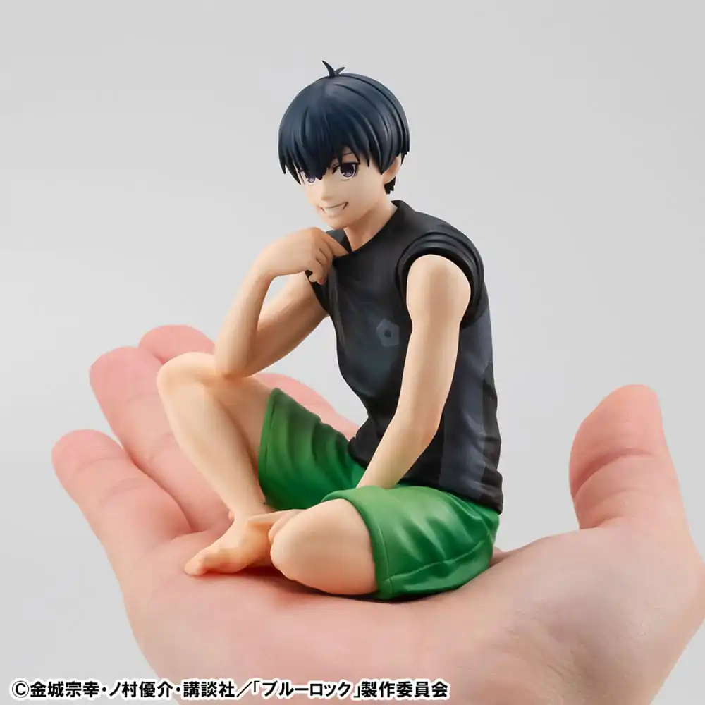 Blue Lock G.E.M. Series PVC Statue Yoichi Isagi Palm Size 9 cm product photo