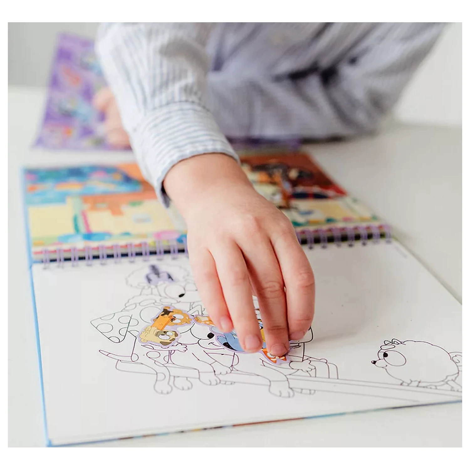 Bluey Fun Scratch Art Kit and Activity Set product photo