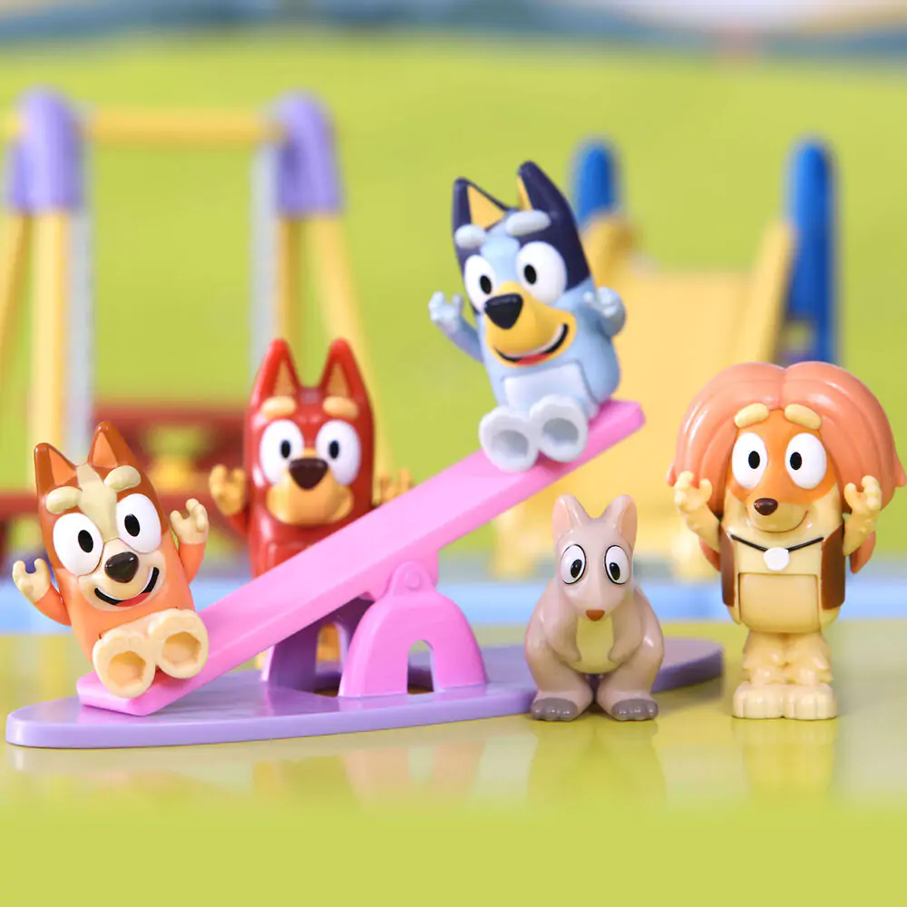 Bluey Games playset + figures product photo