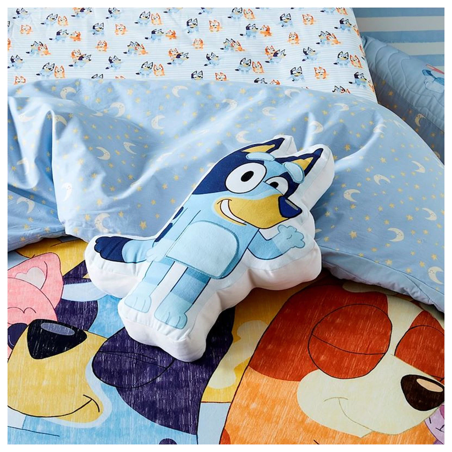 Bluey To Wave Shaped Cushion, Decorative Pillow 21x31 cm product photo