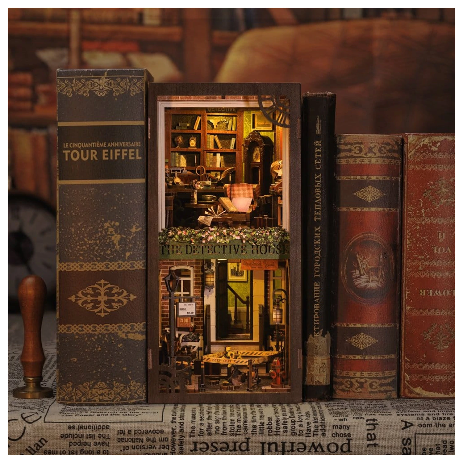 Book Nook Rose Detective Agency 23 x 11 cm   product photo