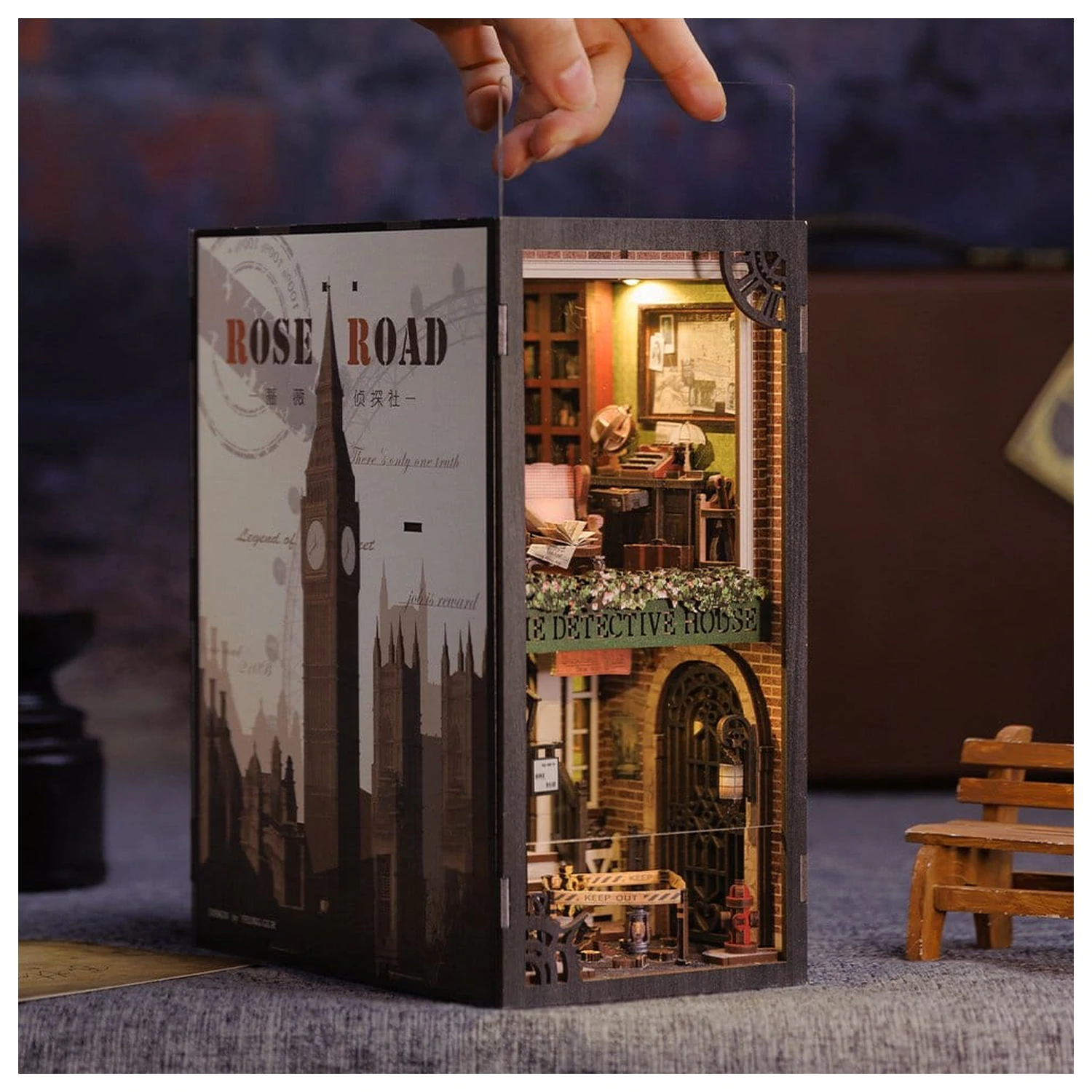 Book Nook Rose Detective Agency 23 x 11 cm   product photo