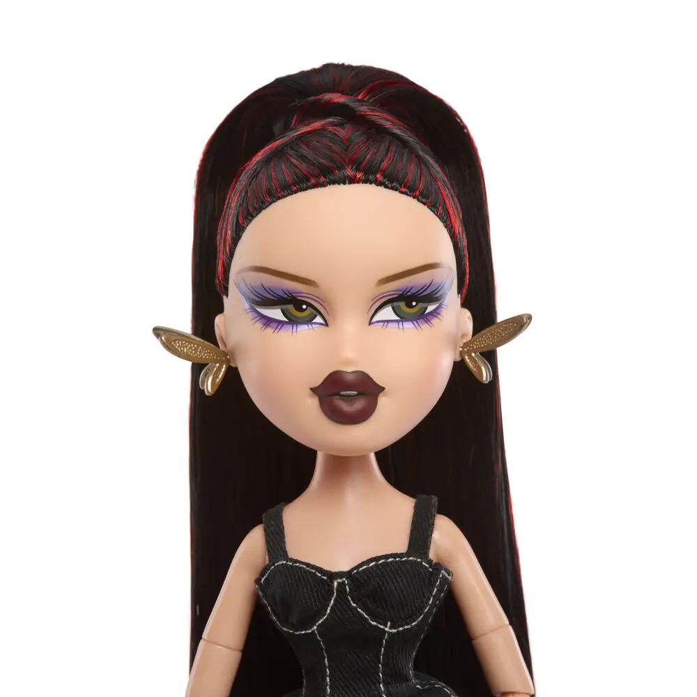 Bratz Pixiez Red doll product photo