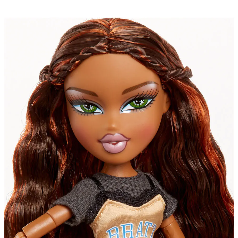 Bratz Stylin Sasha doll + t-shirt product photo