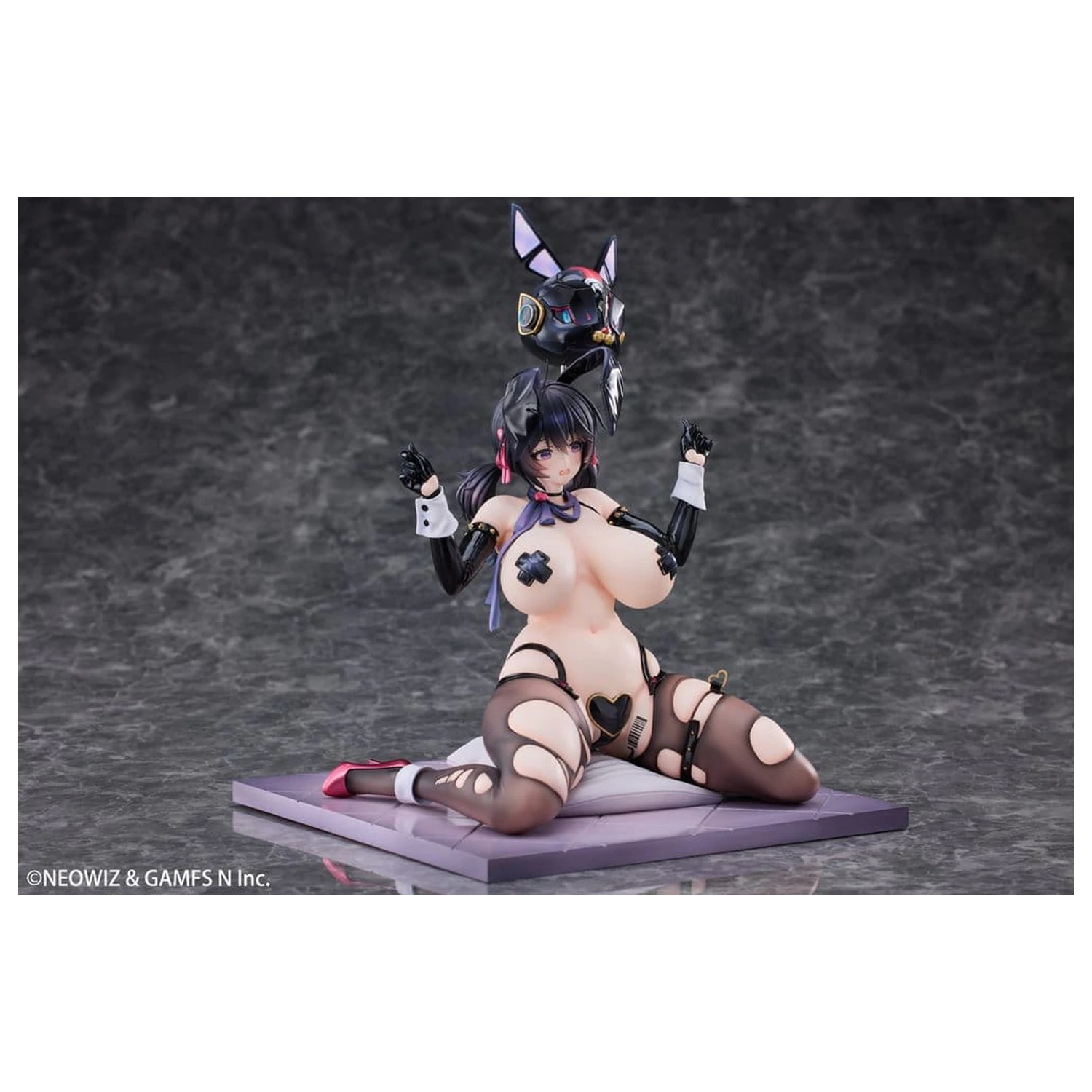 Brown Dust 2 PVC Statue 1/6 Roen - Celebrity Bunny Ver. 28 cm   product photo