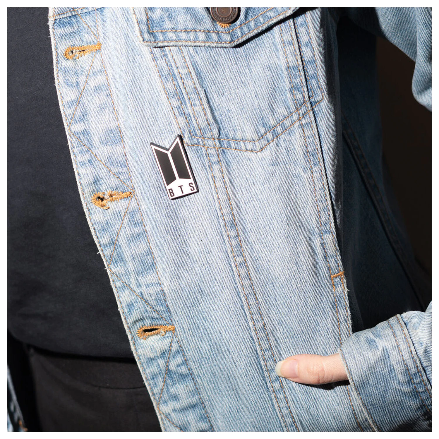 BTS Logo pin product photo