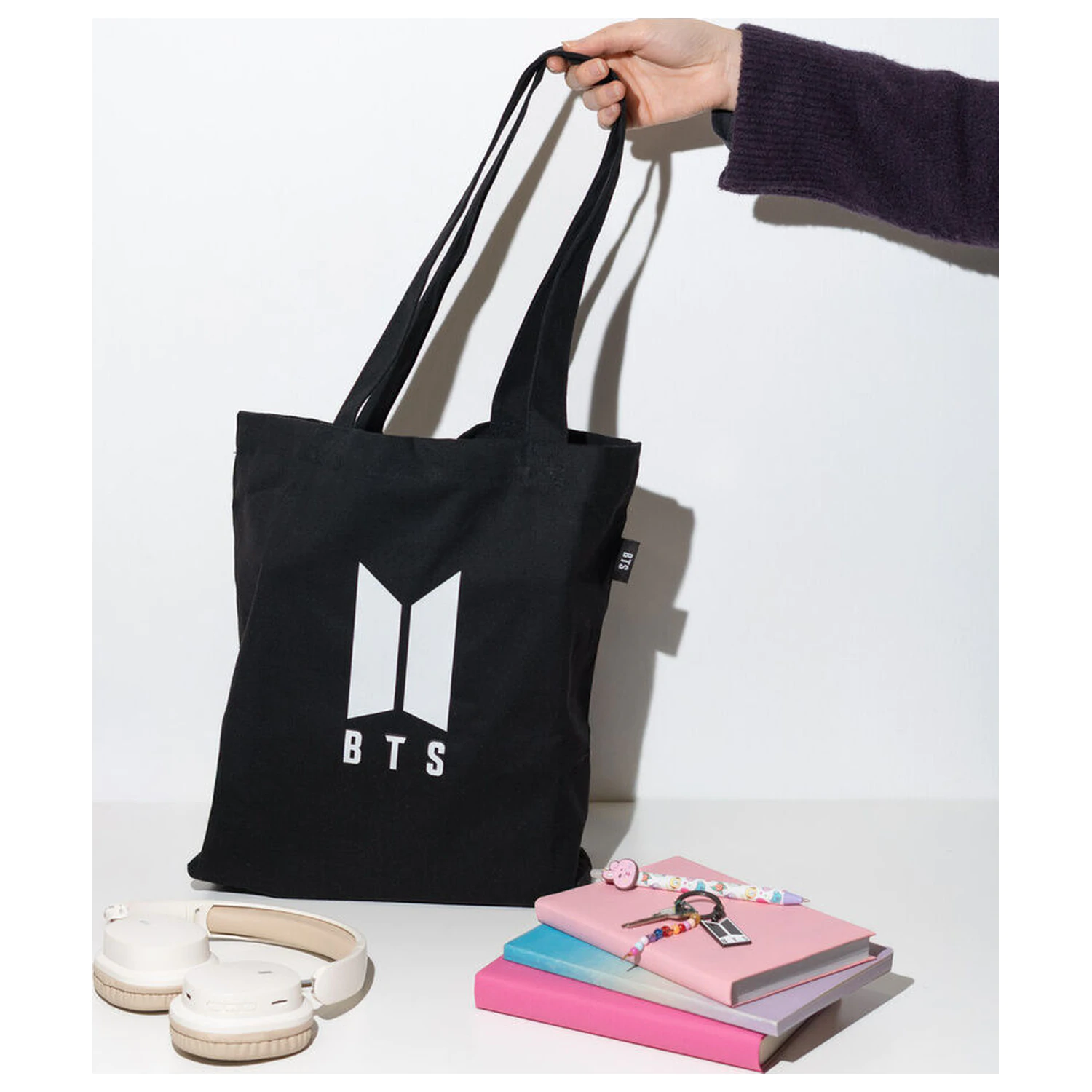 BTS logo bag product photo