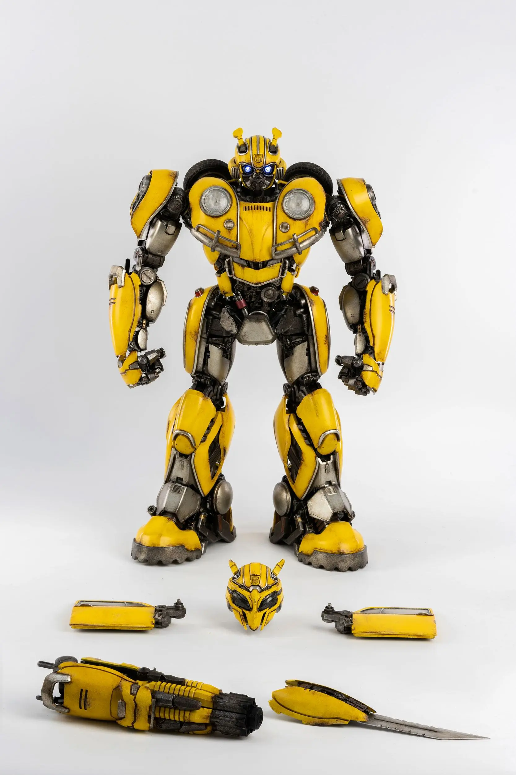 Bumblebee Premium Scale Action Figure Bumblebee 35 cm product photo
