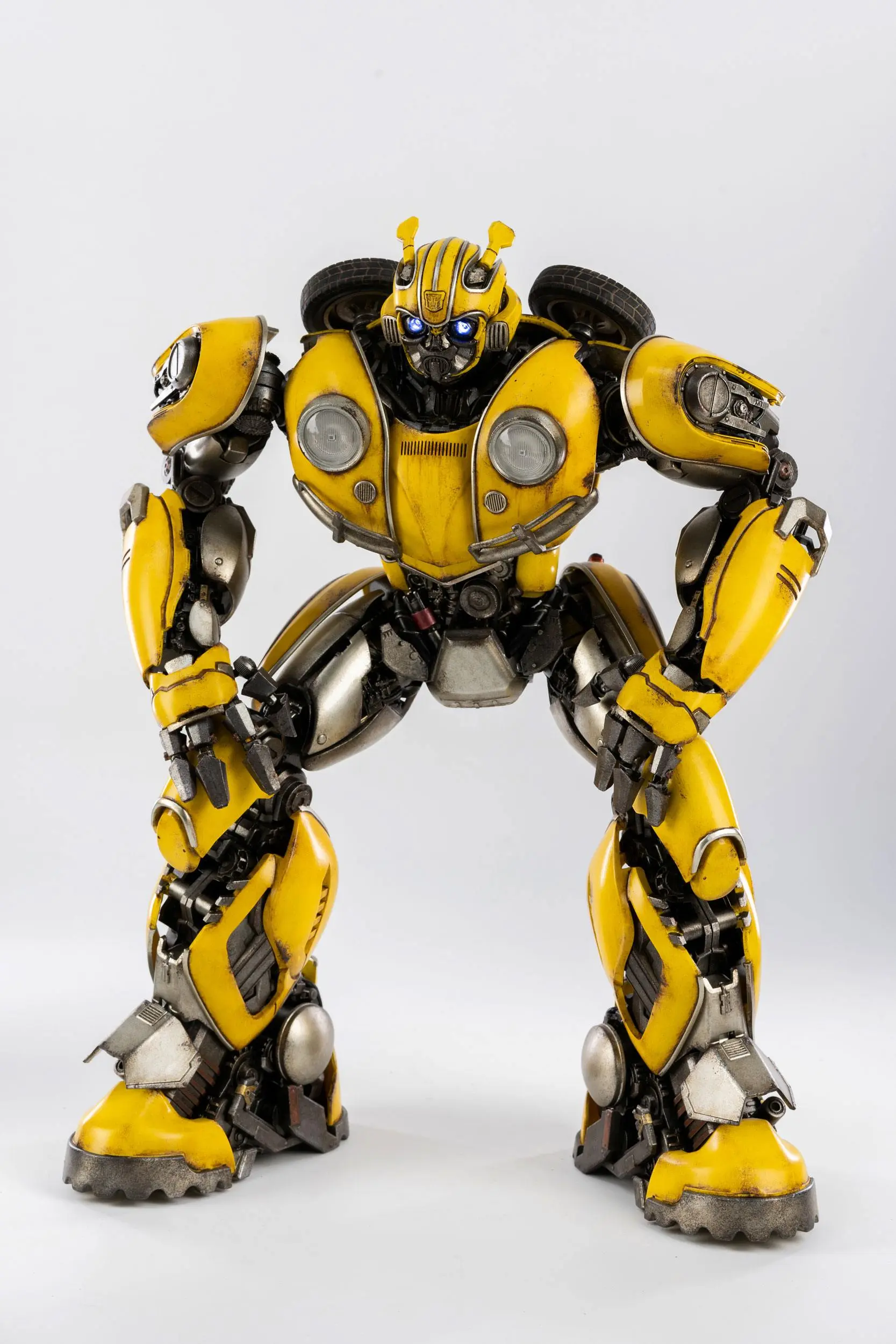 Bumblebee Premium Scale Action Figure Bumblebee 35 cm product photo