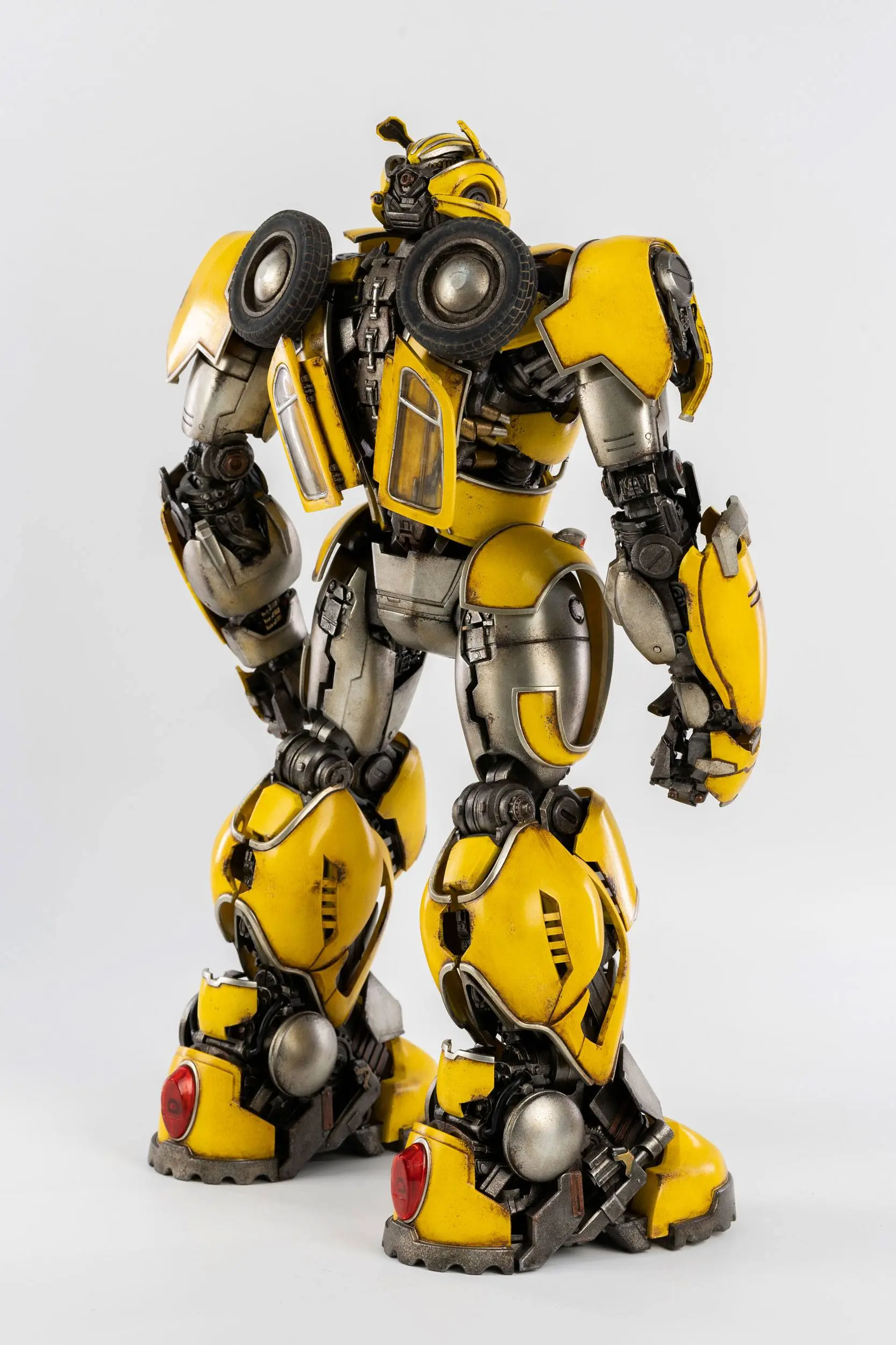 Bumblebee Premium Scale Action Figure Bumblebee 35 cm product photo
