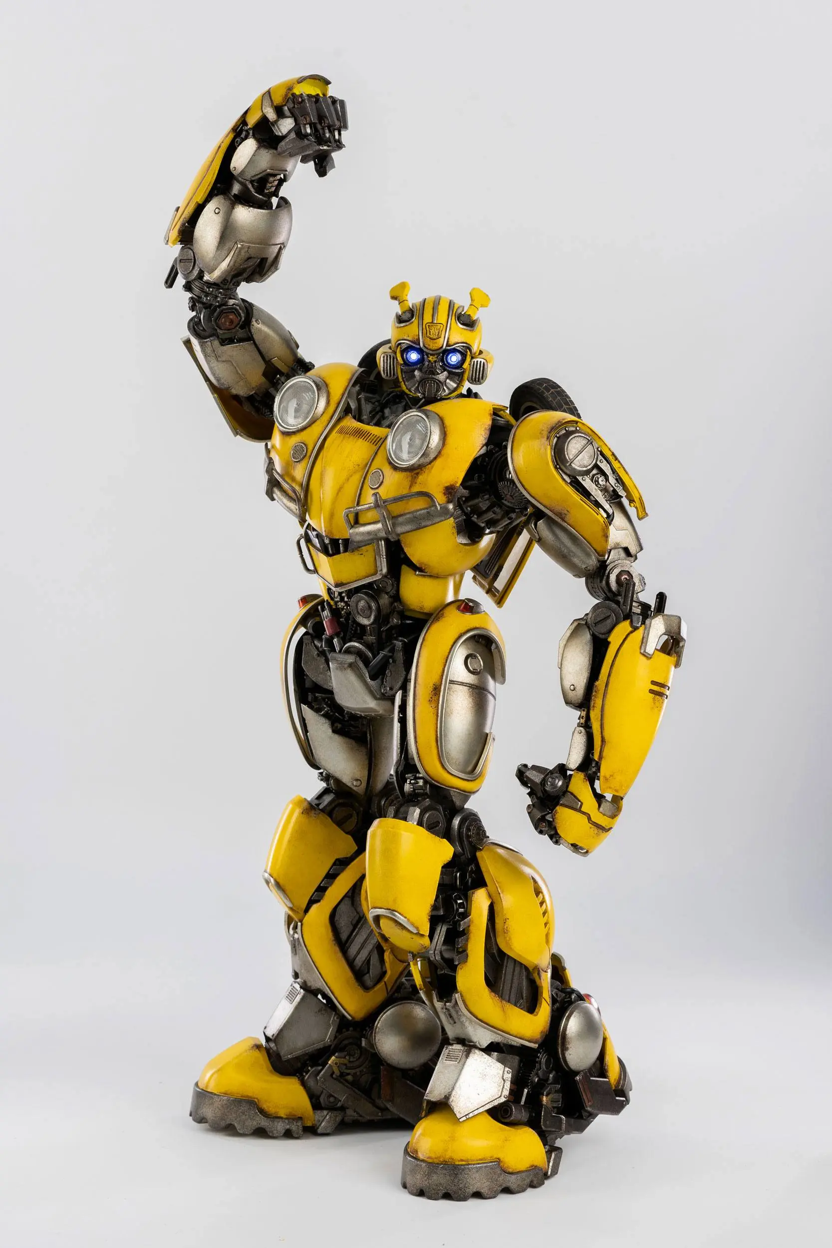 Bumblebee Premium Scale Action Figure Bumblebee 35 cm product photo