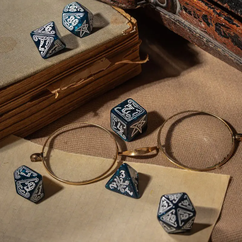 Call of Cthulhu Dice Set Abyssal & White (7) product photo