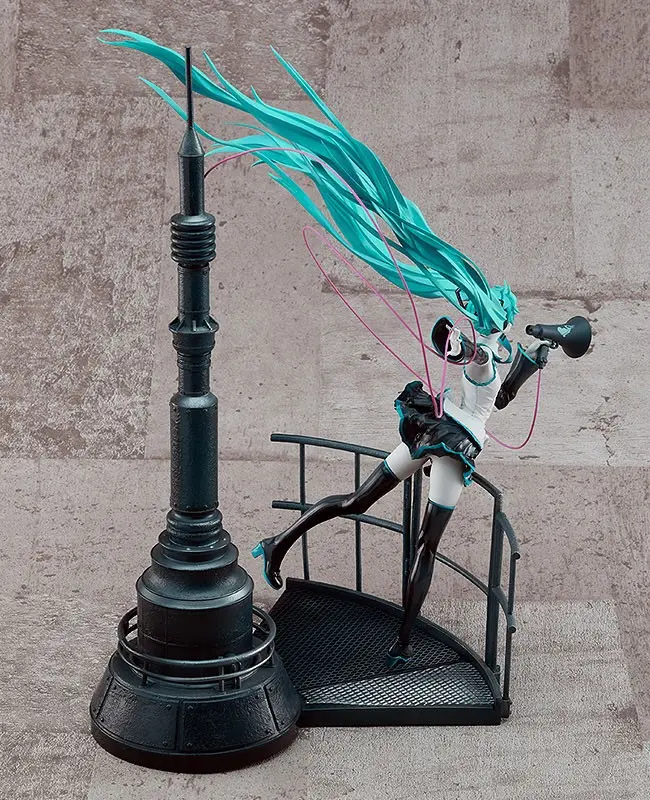 Character Vocal Series 01 PVC Figure 1/8 Miku Hatsune Love is War Refined Ver. 28 cm product photo