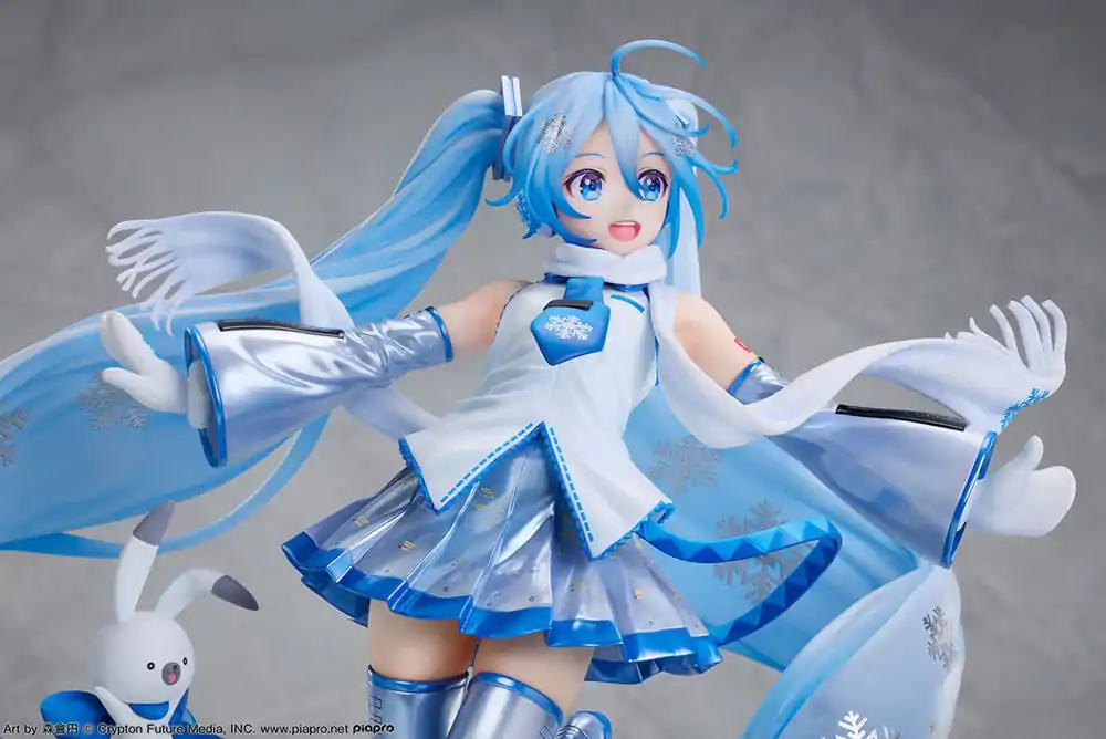 Character Vocal Series 01: Hatsune Miku PVC Statue 1/7 Hatsune Miku Sky Town 10th Anniversary Ver. 25 cm product photo