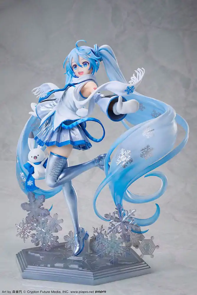 Character Vocal Series 01: Hatsune Miku PVC Statue 1/7 Hatsune Miku Sky Town 10th Anniversary Ver. 25 cm product photo