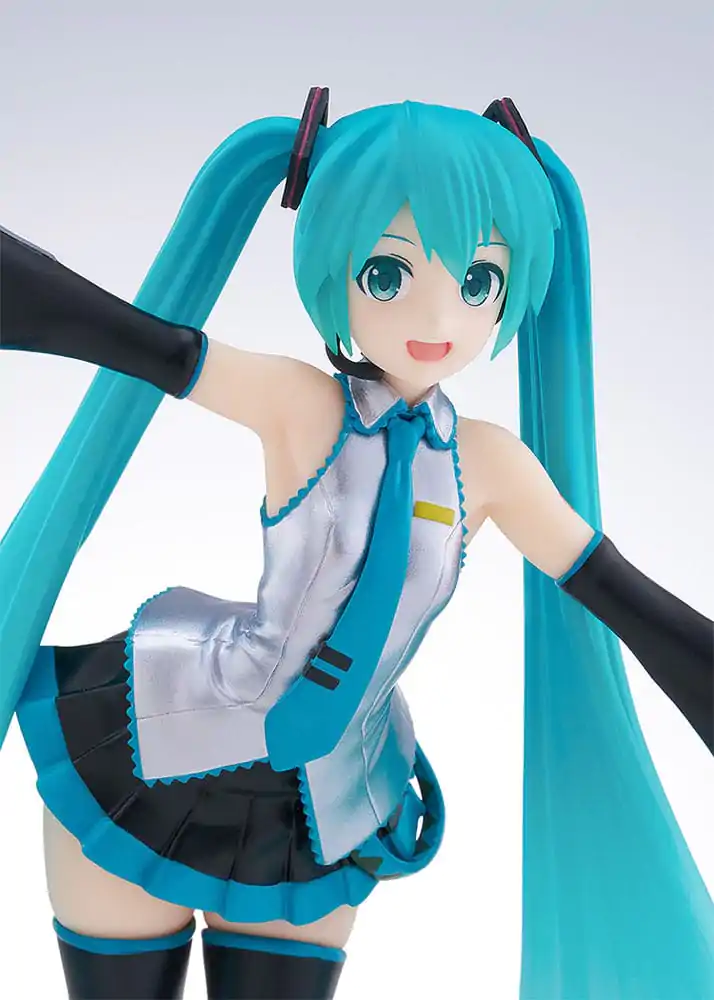 Character Vocal Series 01: Hatsune Miku Pop Up Parade PVC Statue Hatsune Miku: Translucent Color Ver. 17 cm termékfotó