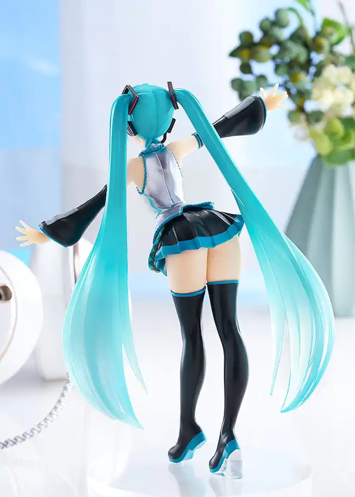 Character Vocal Series 01: Hatsune Miku Pop Up Parade PVC Statue Hatsune Miku: Translucent Color Ver. 17 cm termékfotó