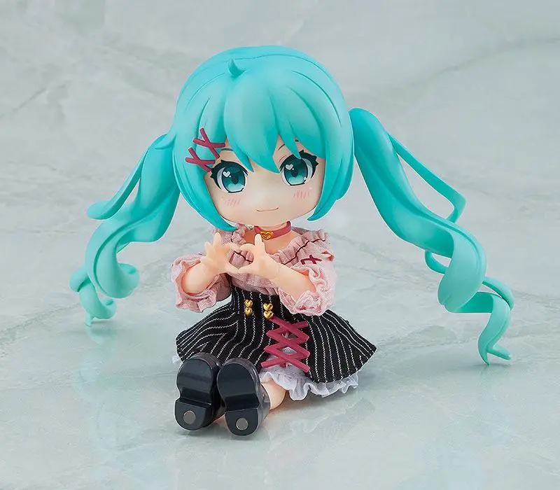 Character Vocal Series 01: Hatsune Mik Nendoroid Doll Action Figure Hatsune Miku: Date Outfit Ver. 14 cm product photo