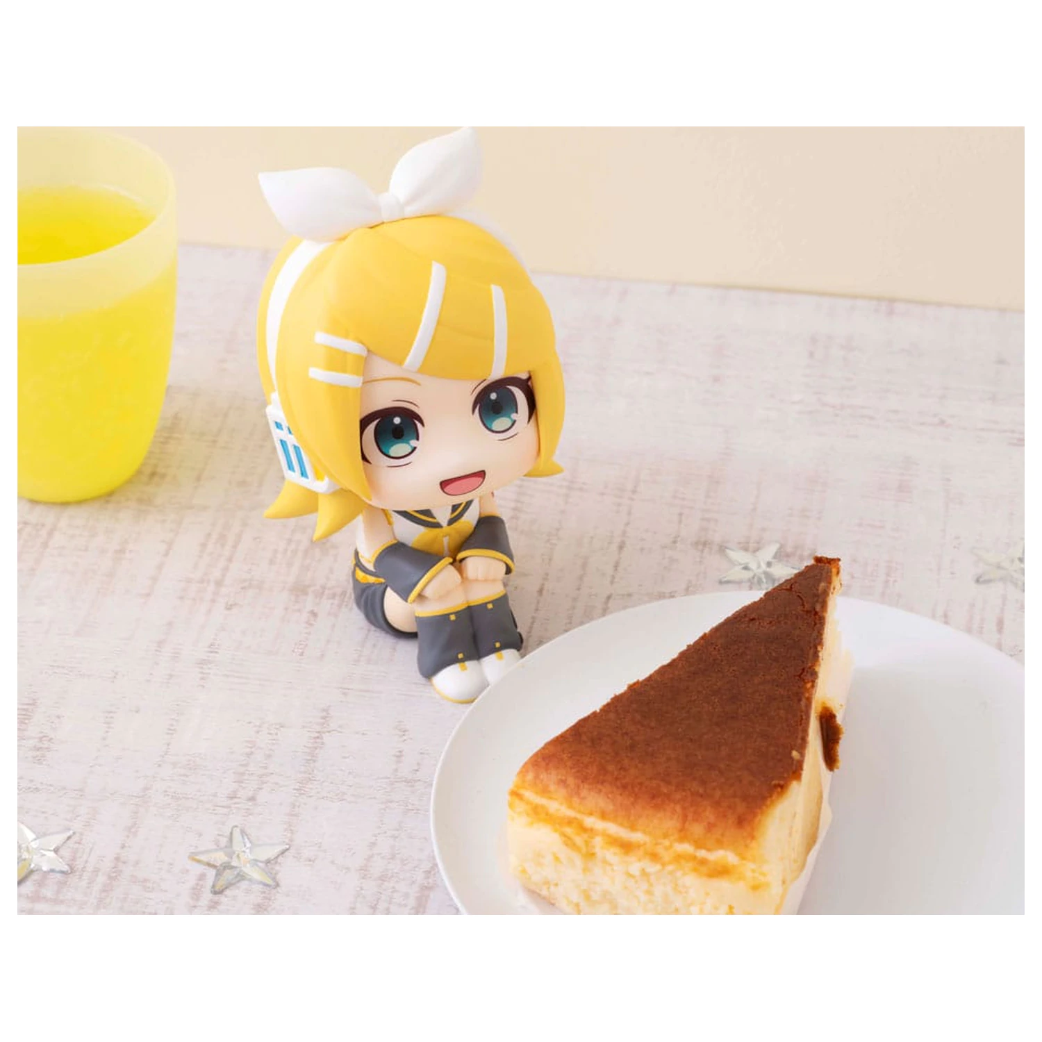 Character Vocal Series: Kagamine Rin/Len Look Up PVC Statue Kagamine Rin 11 cm  product photo