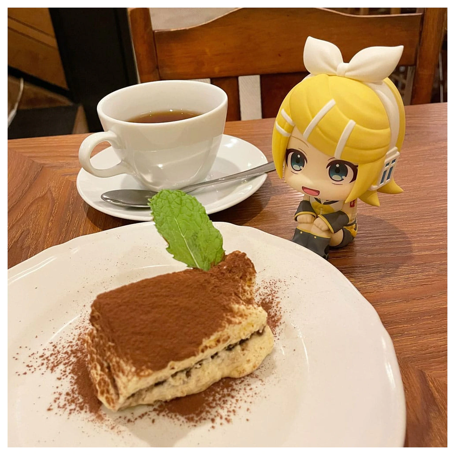 Character Vocal Series: Kagamine Rin/Len Look Up PVC Statue Kagamine Rin 11 cm  product photo