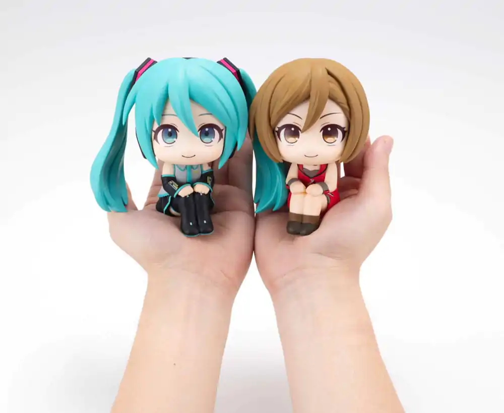Character Vocal Series Look Up PVC Statue Hatsune Miku & Meiko Set (with gift) 11 cm      product photo