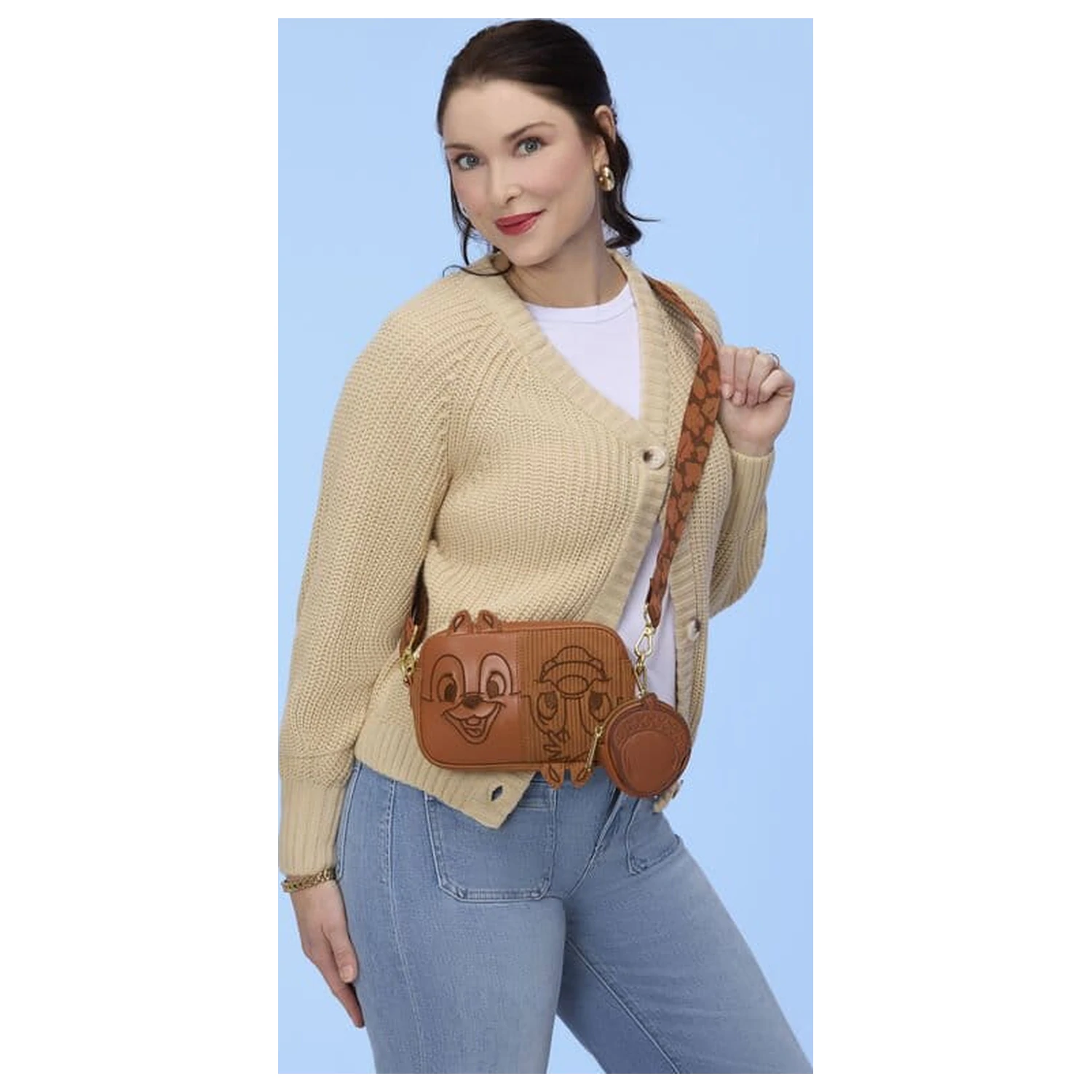 Chip 'n Dale: Rescue Rangers by Loungefly Sling Bag with Coin Purse Corduroy product photo